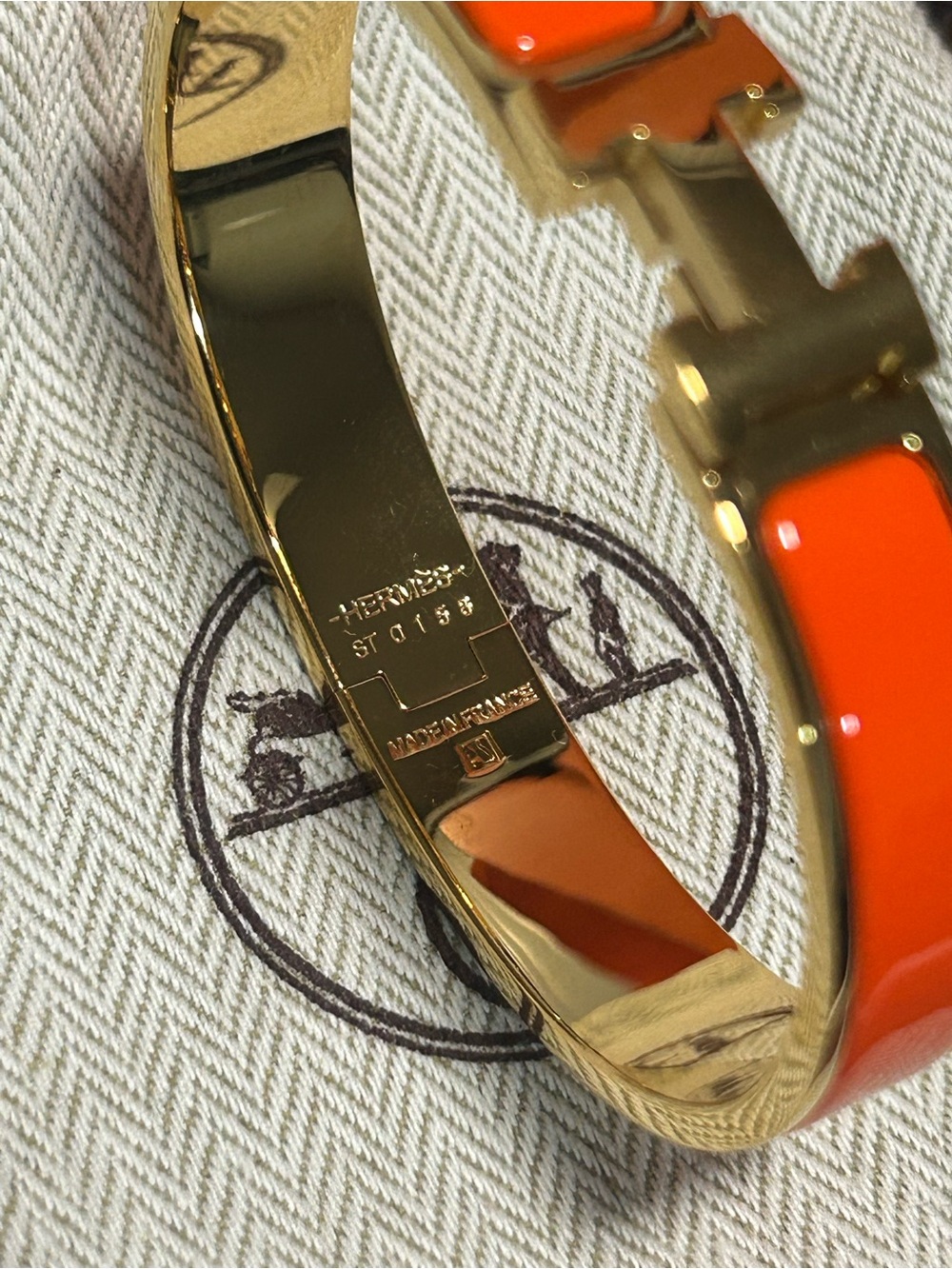 Hermes Orange And Gold Clic H Bracelet - Picture 3 of 5